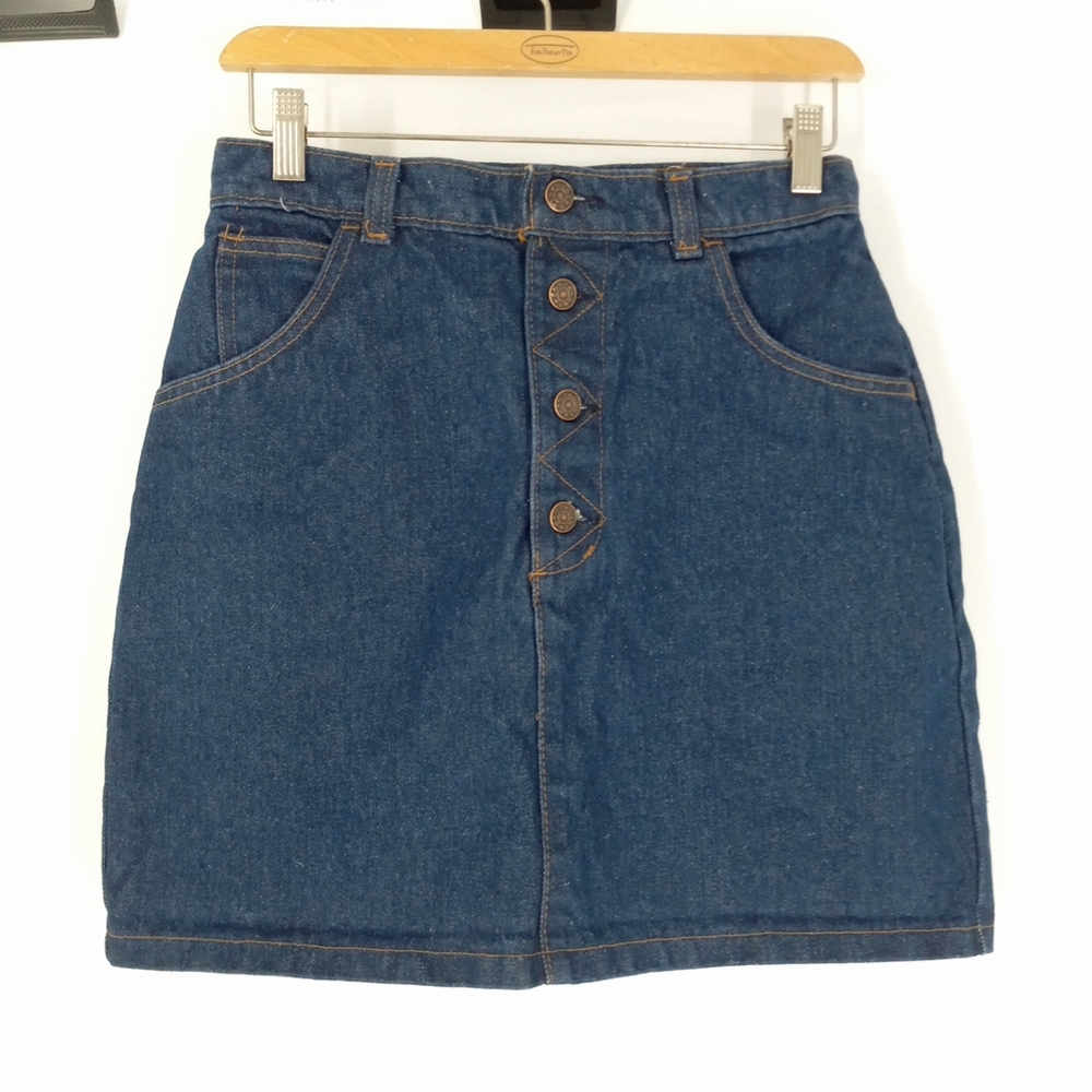 Hunt Club Vintage Small/Medium Button Closure Denim Pocket High Rise Skirt